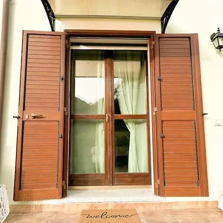Casa Elisa Padru